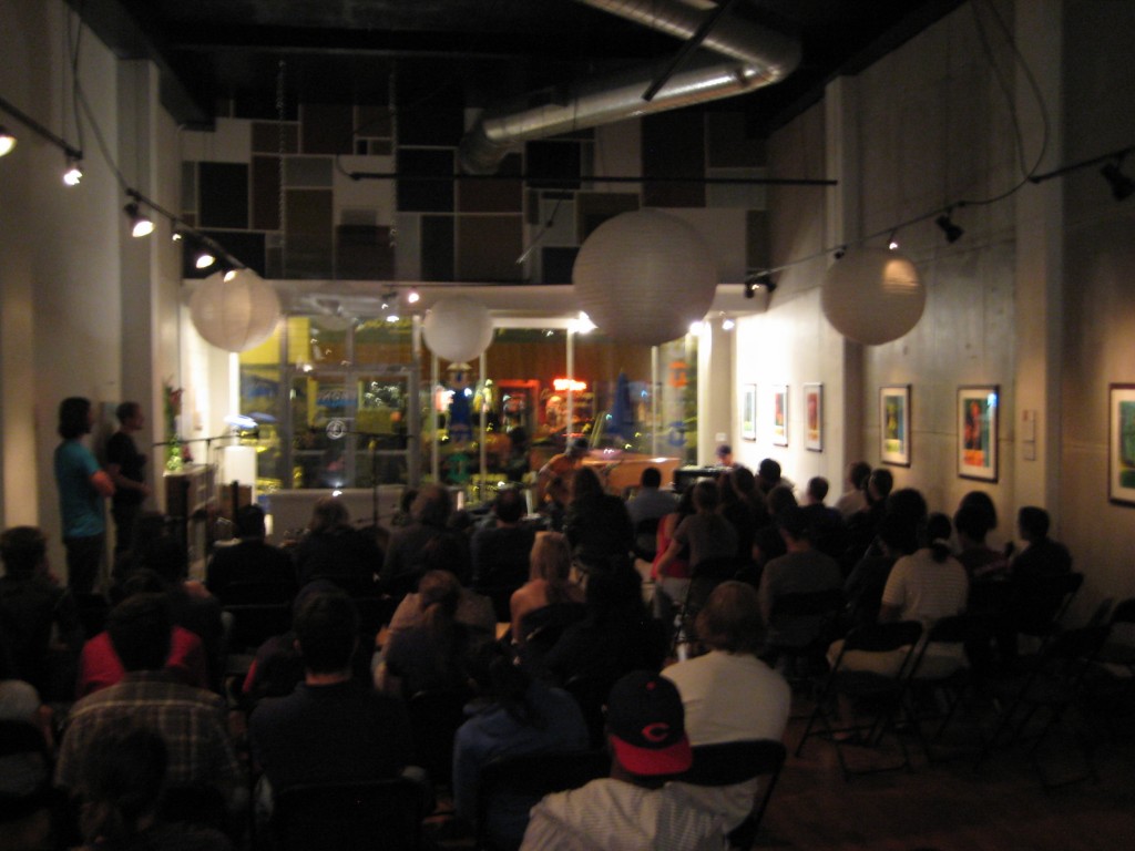 packed house for Toshi and Tetuzi